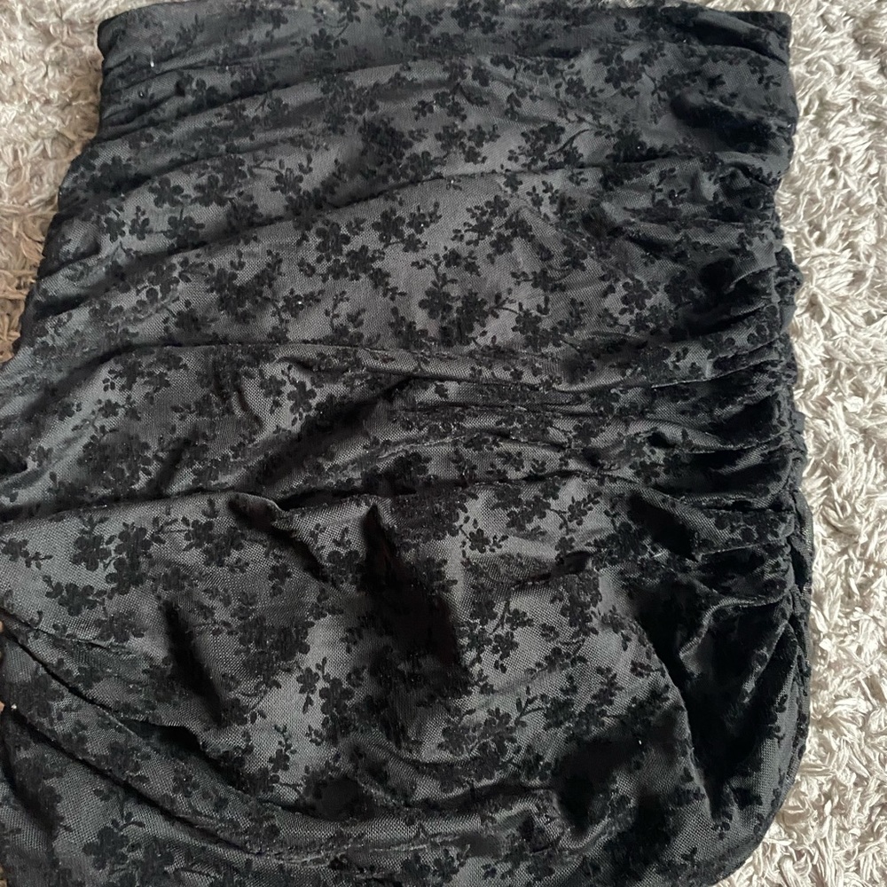 Black floral shein skirt